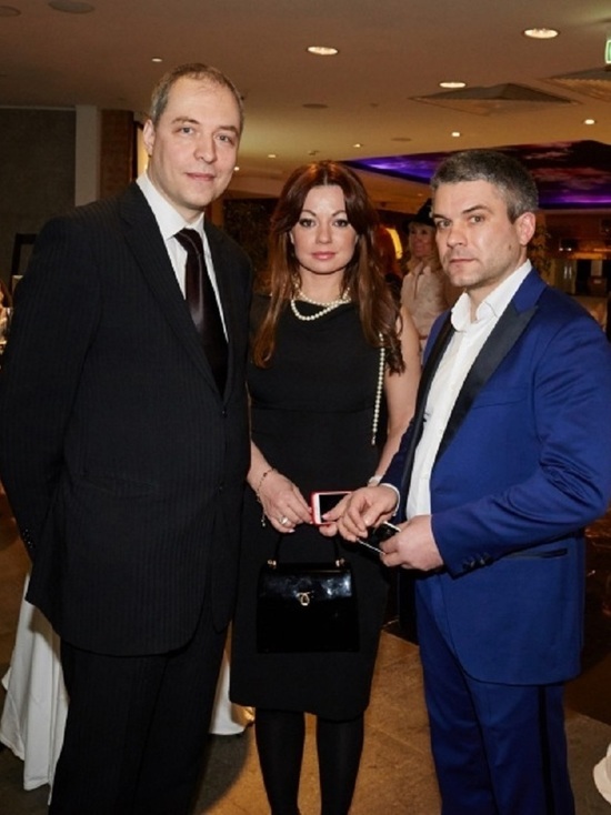 Пятикратного чемпиона по спортивной гимнастике обвинили в краже драгоценностей