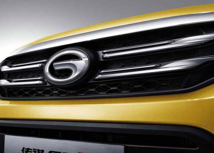 В Сети появились официальные фото «паркетника» GAC Trumpchi GS3