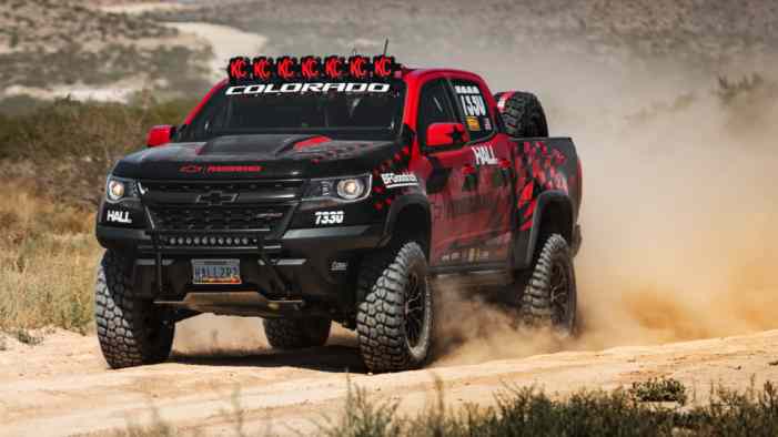 Chevrolet Colorado ZR2 дебютирует в автоспорте