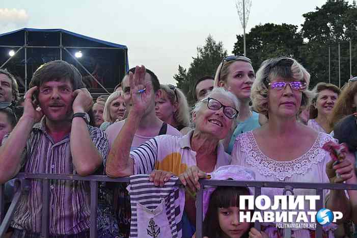 Донецк: За Россию и свободу до конца 