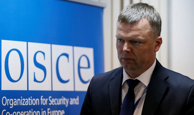 В миссии ОБСЕ подсчитали: «школьное» перемирие на Донбассе уже успели нарушить 600 раз 