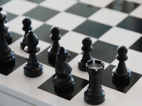 Канадский шахматист был вынужден покинуть соревнование из-за неподходящей одежды