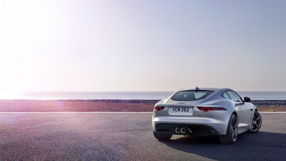 Новый Jaguar F-Type будет электрифицирован