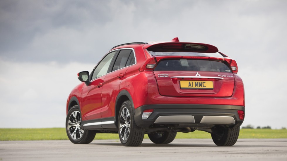 Mitsubishi назвала цену Eclipse Cross Mitsubishi назвала цену Eclipse Cross