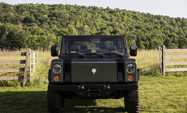 Электровнедорожник Bollinger получил еще две двери