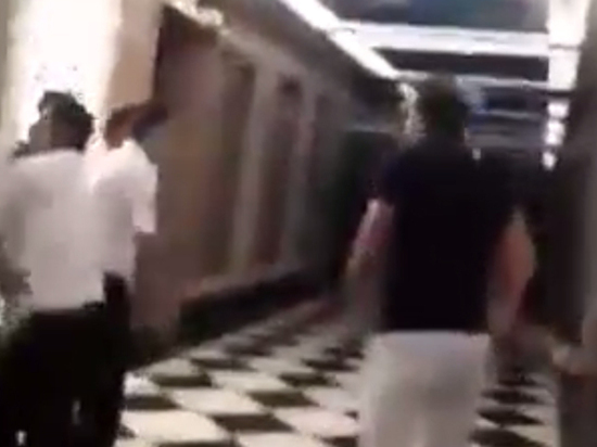 В Турции сотрудники отеля избили российских туристов из-за жалобы