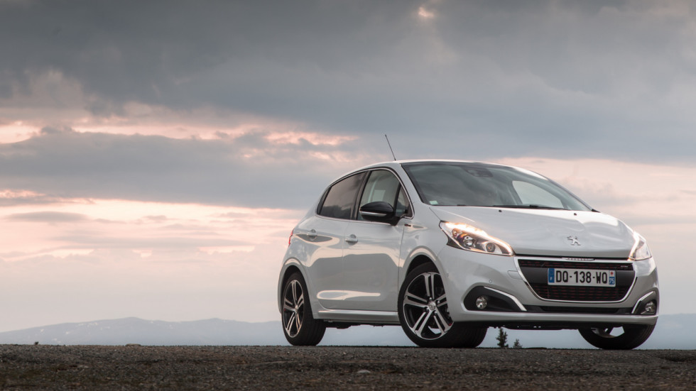 Следующий Peugeot 208 станет электромобилем