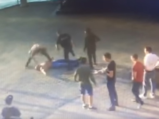 Прокуратура проверяет полицейского, бездействовавшего при убийстве чемпиона по пауэрлифтингу Драчева Прокуратура проверяет полицейского, бездействовавшего при убийстве чемпиона по пауэрлифтингу Драчева