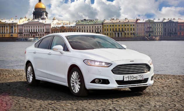 Ford проводит сервисную акцию для Mondeo в России
