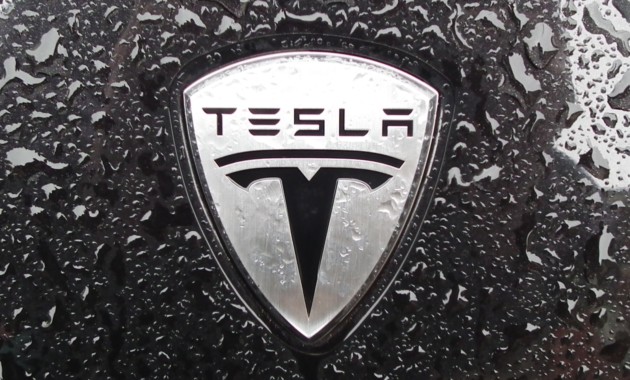 Руководители Tesla и Китая провели переговоры о строительстве завода