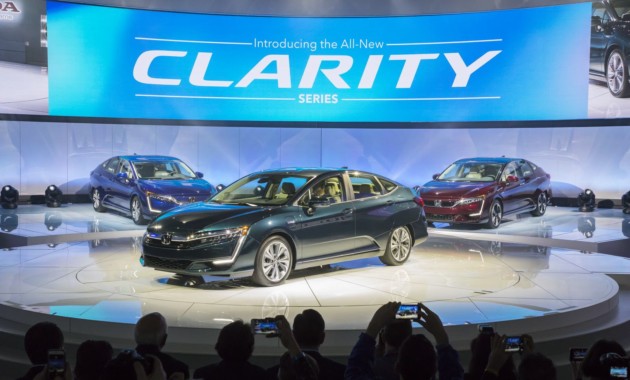 Гибрид Honda Clarity получил ценник в США