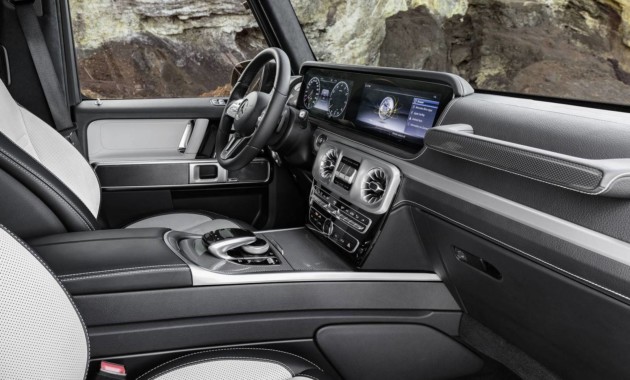 Официальные фото интерьера нового Mercedes-Benz G-Class Официальные фото интерьера нового Mercedes-Benz G-Class