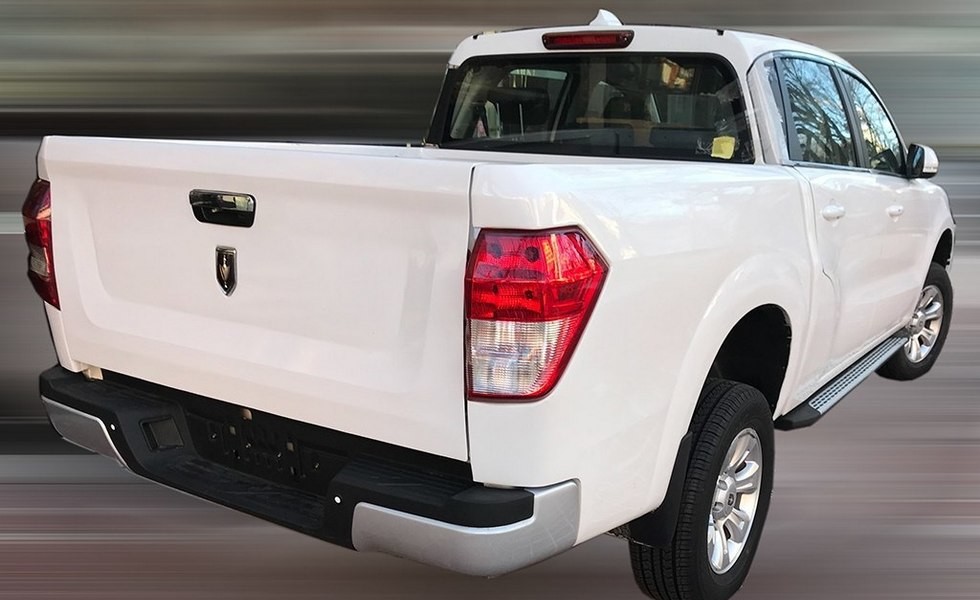 Китайский аналог Acura MDX стал пикапом Китайский аналог Acura MDX стал пикапом