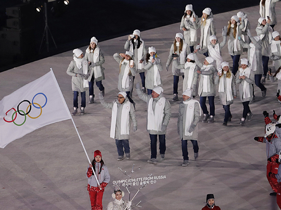 «Плакать хотелось, когда сборная России прошла под олимпийским флагом»