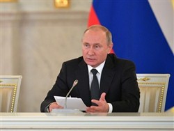 Путин поддержал идею ввести уроки, посвященные репрессиям