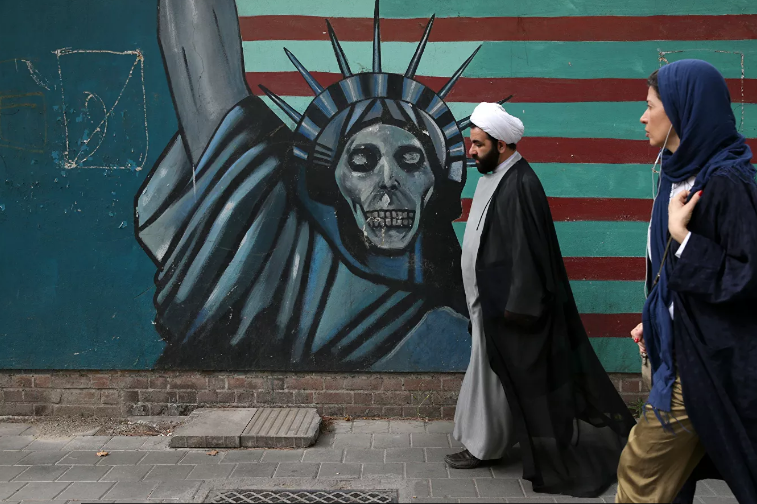 Нефть взлетела, рубль укрепился, Иран содрогнулся