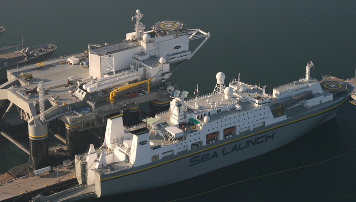 Плавучий космодром Морской старт начали перебазировать из США в Россию