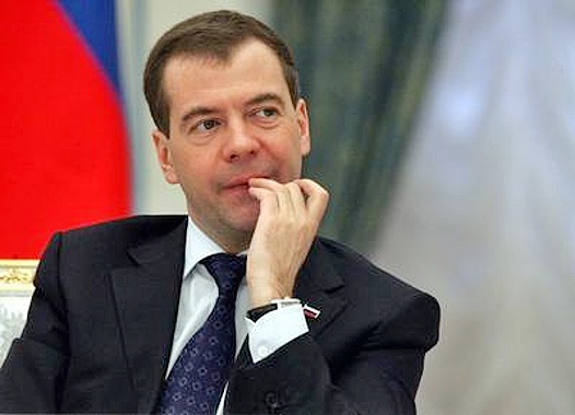 Медведев: ни один россиянин не должен получать ниже прожиточного минимума
